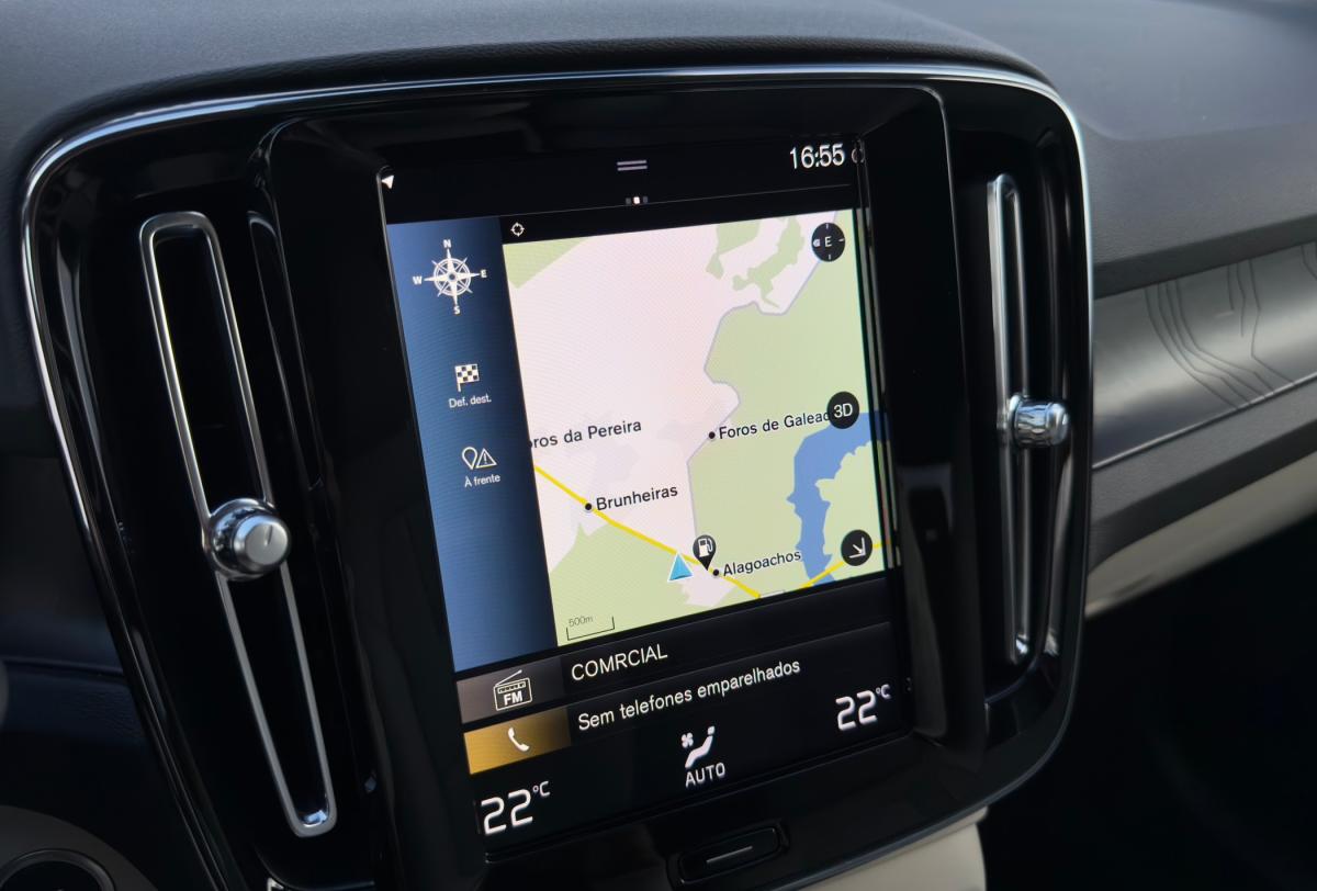 volvo-xc40-2023-hibrido-a-gasolina-1477cc