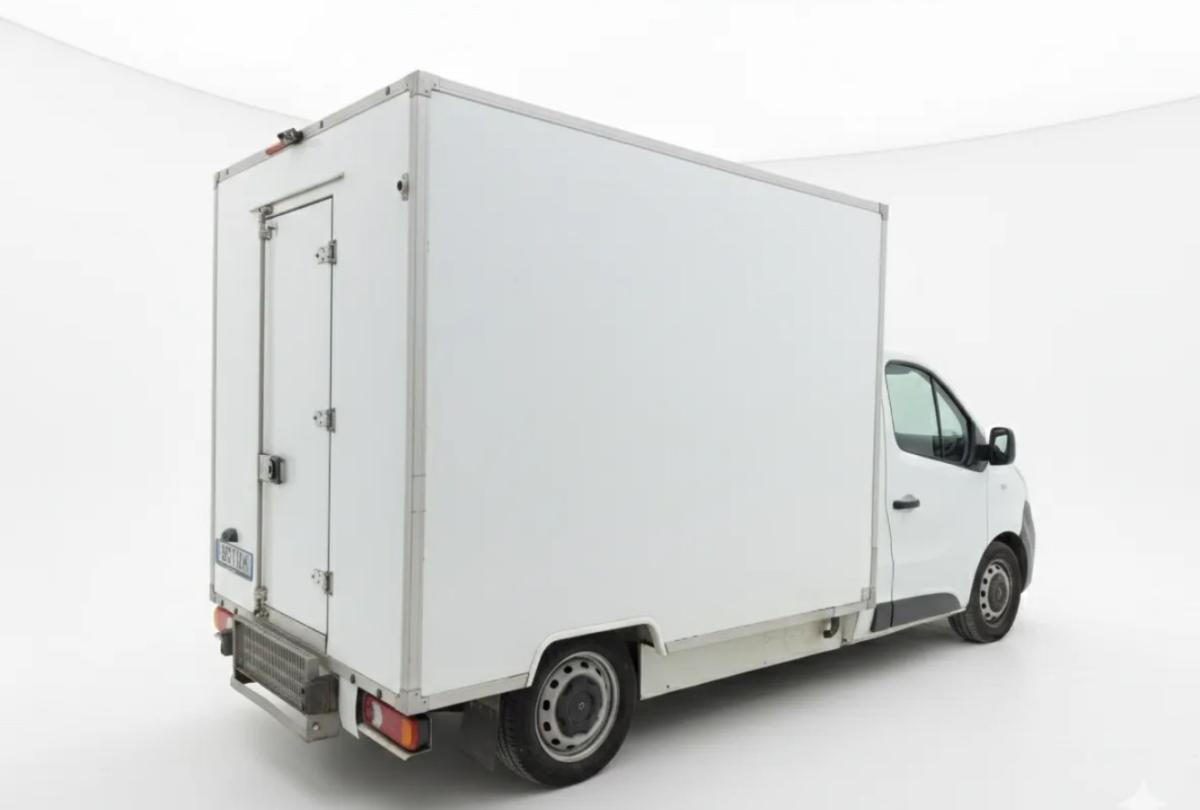 opel-vivaro-2018-diesel-1598cc