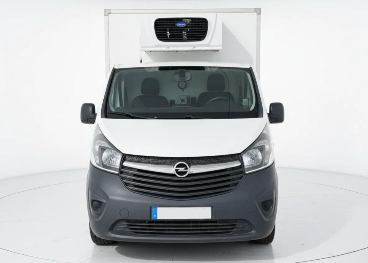 opel-vivaro-2018-diesel-1598cc