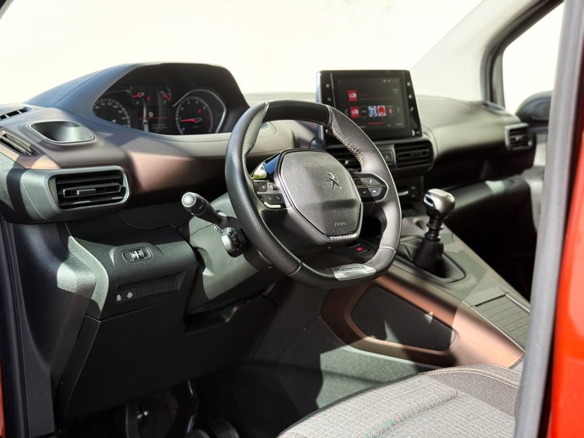 peugeot-rifter-2019-diesel-1499cc