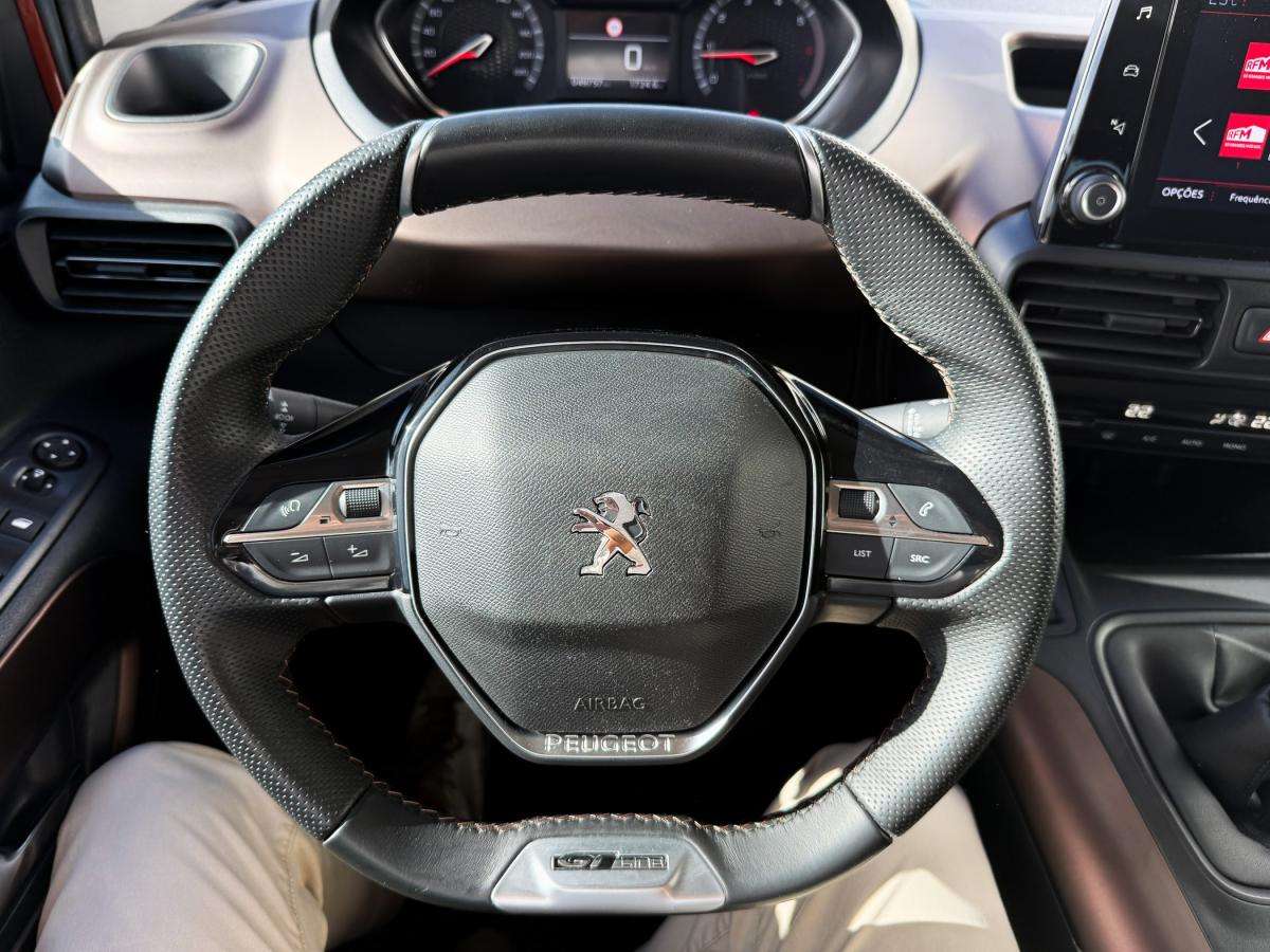 peugeot-rifter-2019-diesel-1499cc