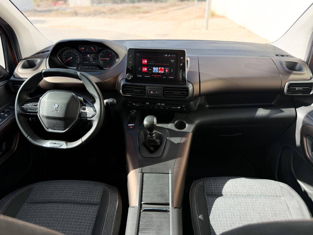 peugeot-rifter-2019-diesel-1499cc