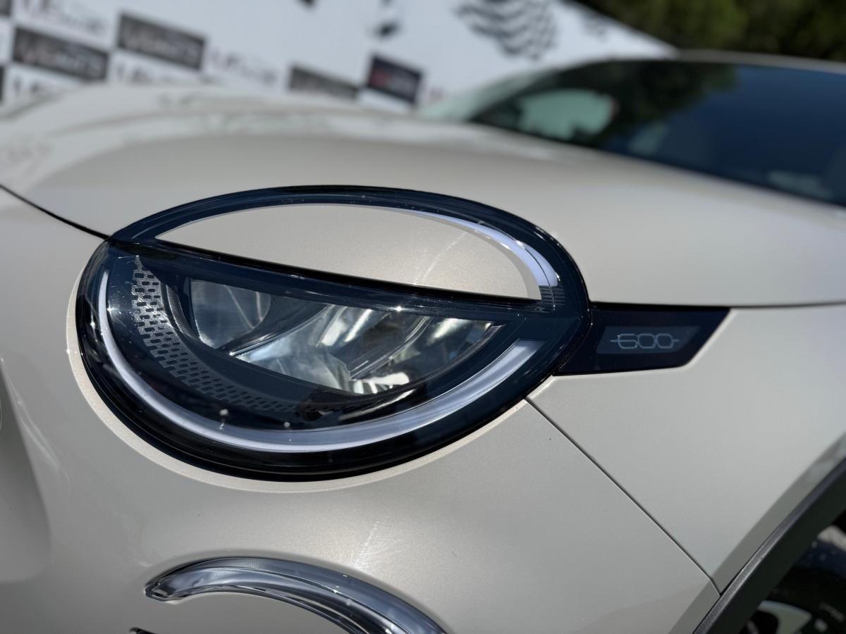 fiat-600-2024-gasolina-1199cc
