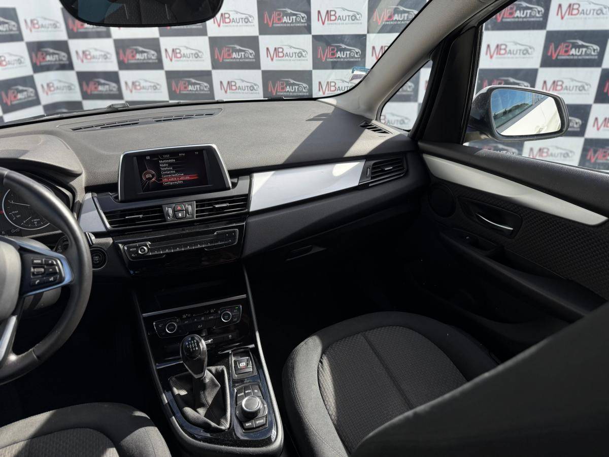bmw-serie-2-2016-diesel-1496cc