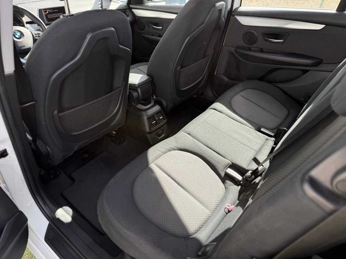 bmw-serie-2-2016-diesel-1496cc