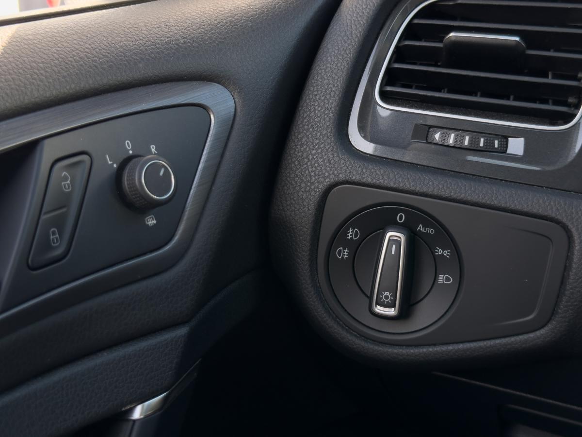 volkswagen-golf-2019-gasolina-999cc