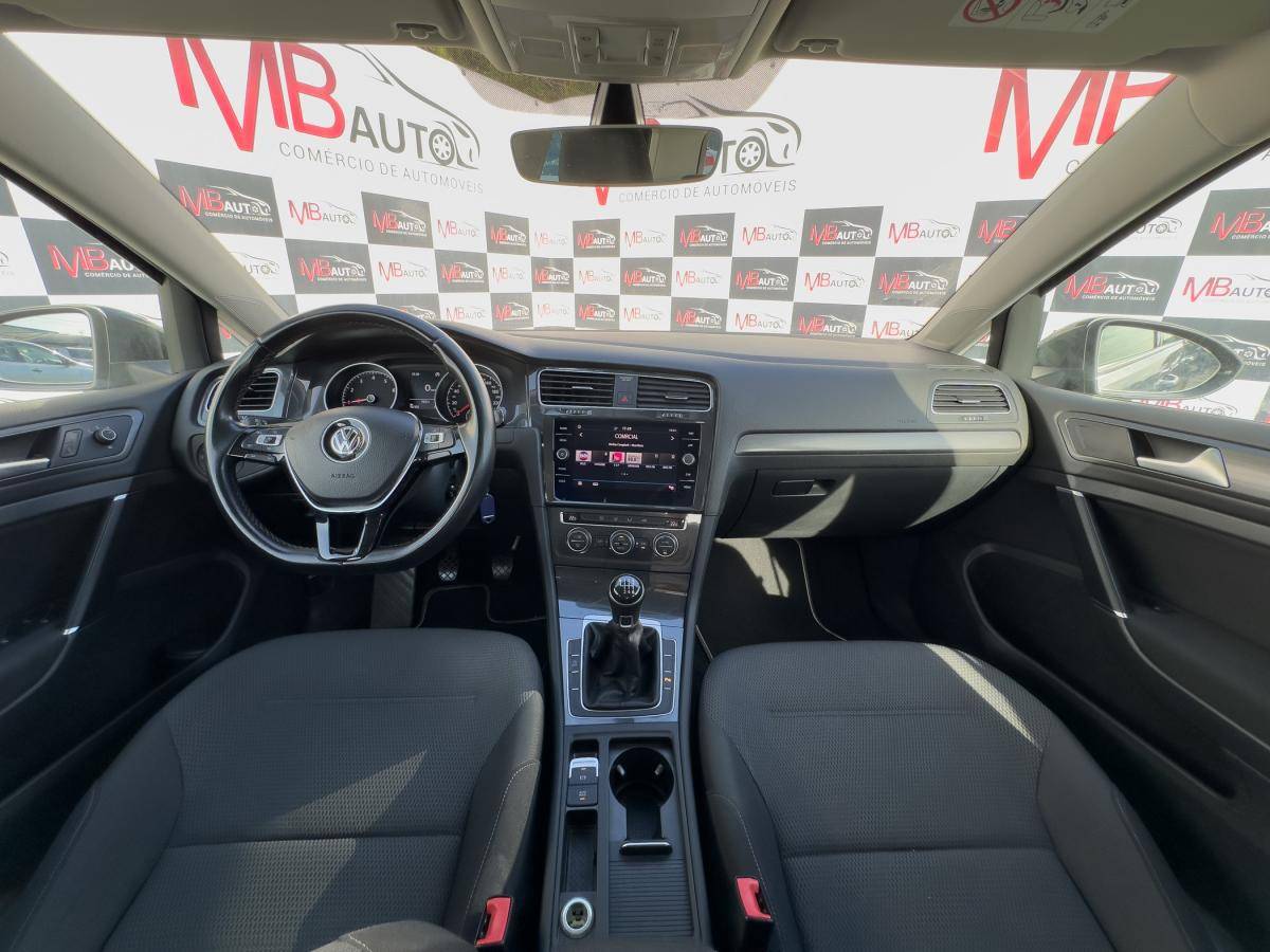 volkswagen-golf-2019-gasolina-999cc