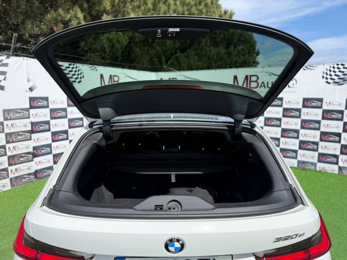 bmw-serie-3-2022-hibrido-a-gasolina-1998cc