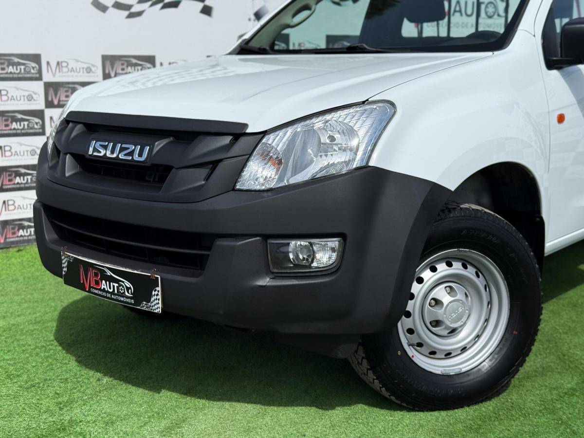 isuzu-d-max-2016-diesel-2499cc