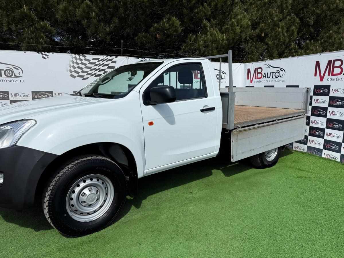 isuzu-d-max-2016-diesel-2499cc