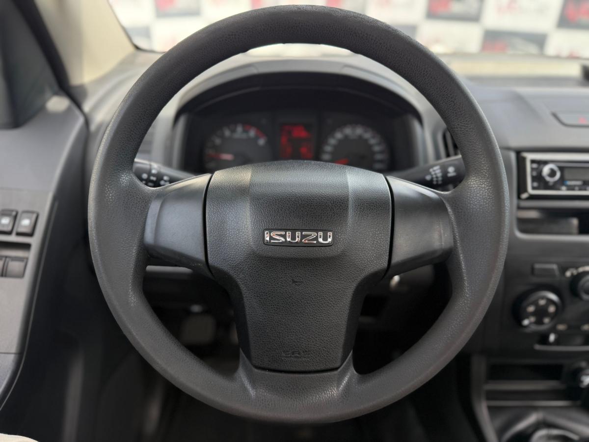 isuzu-d-max-2016-diesel-2499cc