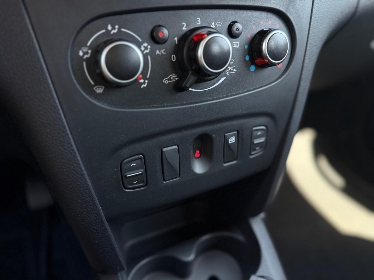 dacia-logan-mcv-2018-gasolina-898cc