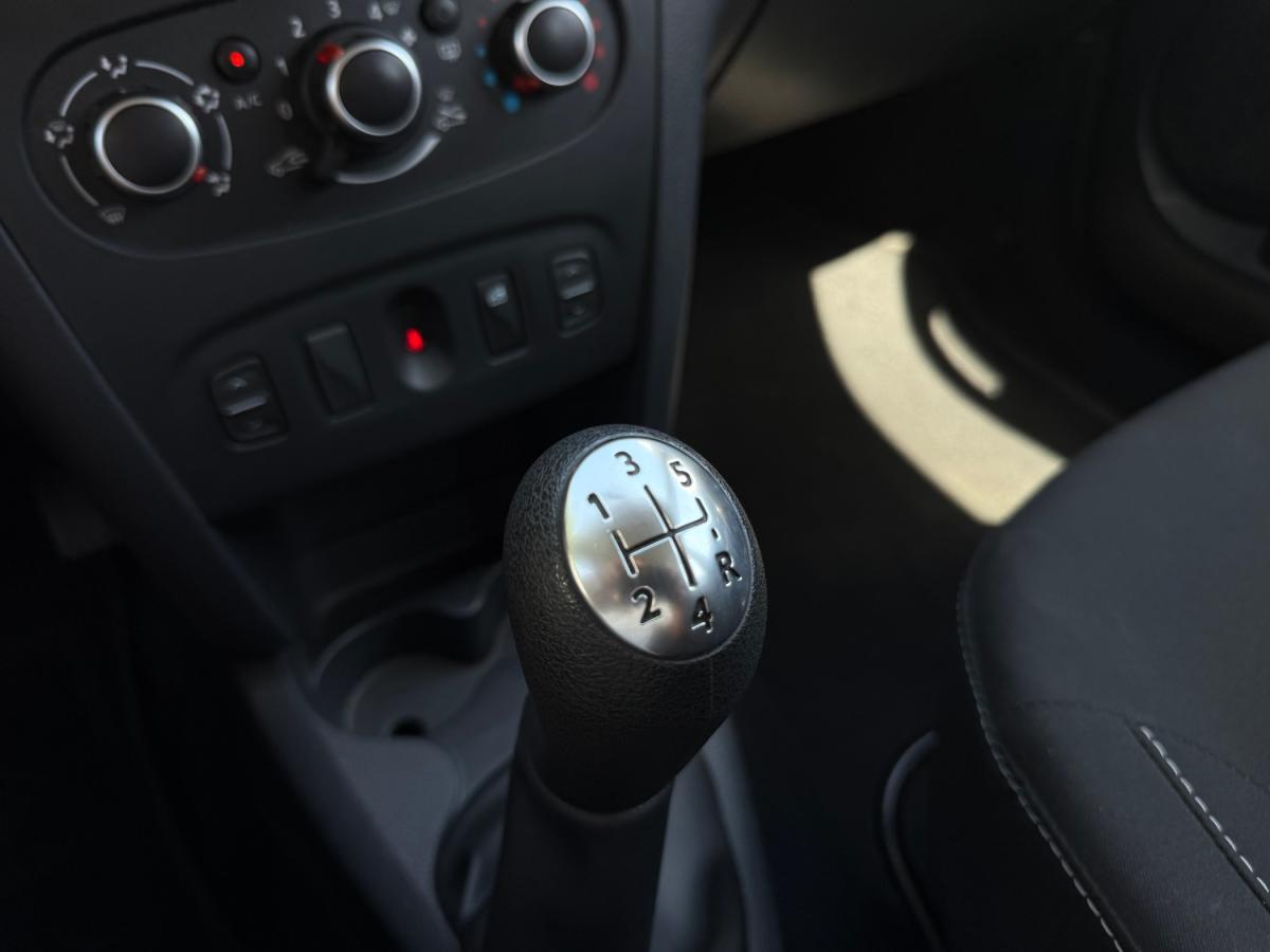 dacia-logan-mcv-2018-gasolina-898cc
