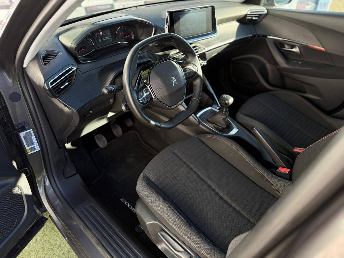 peugeot-2008-2020-diesel-1499cc