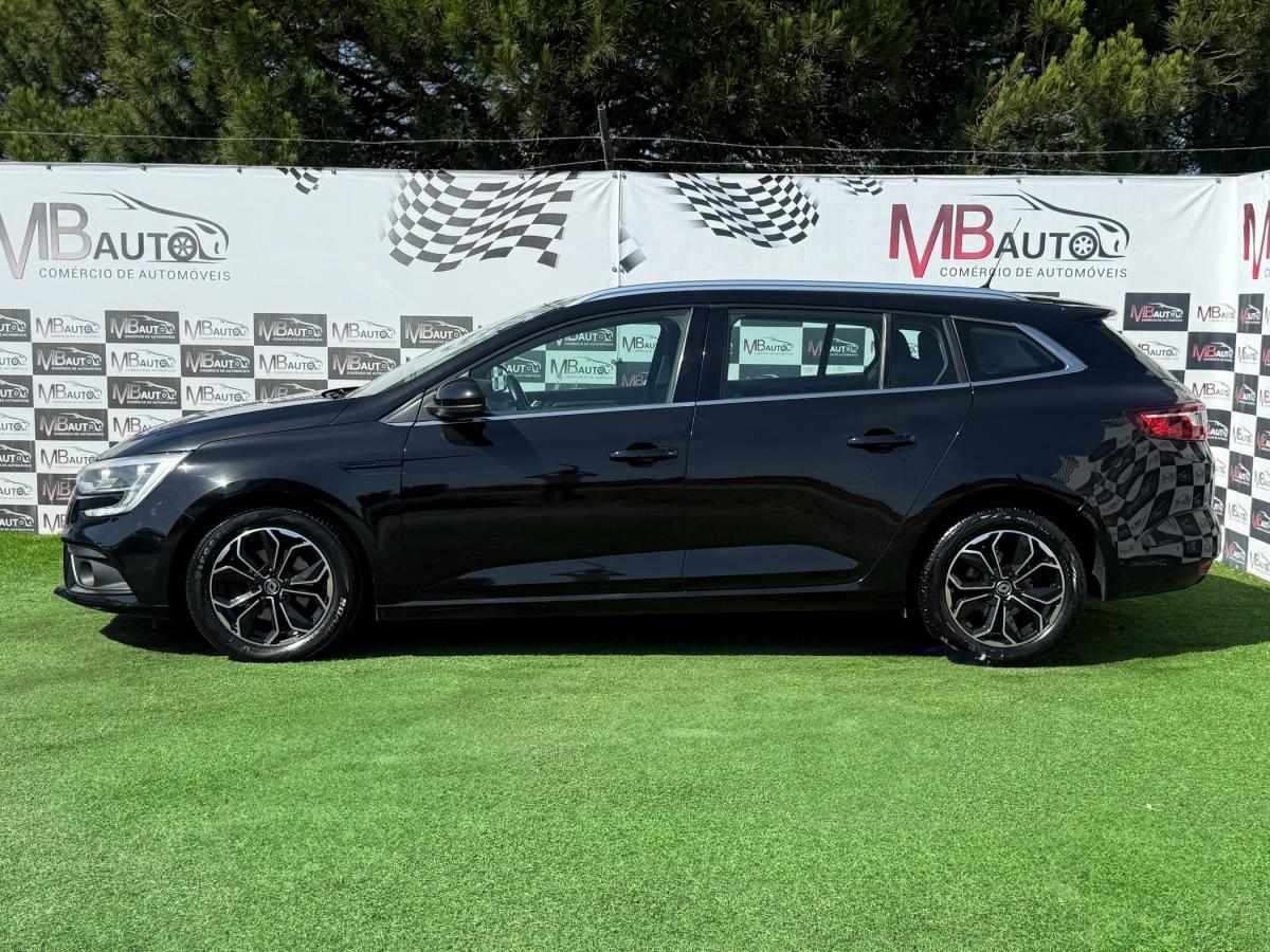 renault-megane-sport-tourer-2017-diesel-1461cc