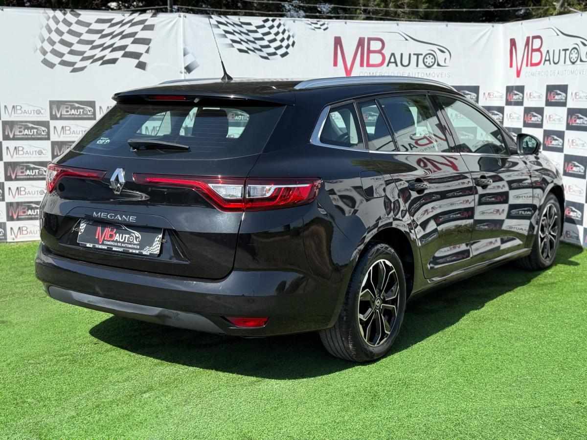 renault-megane-sport-tourer-2017-diesel-1461cc