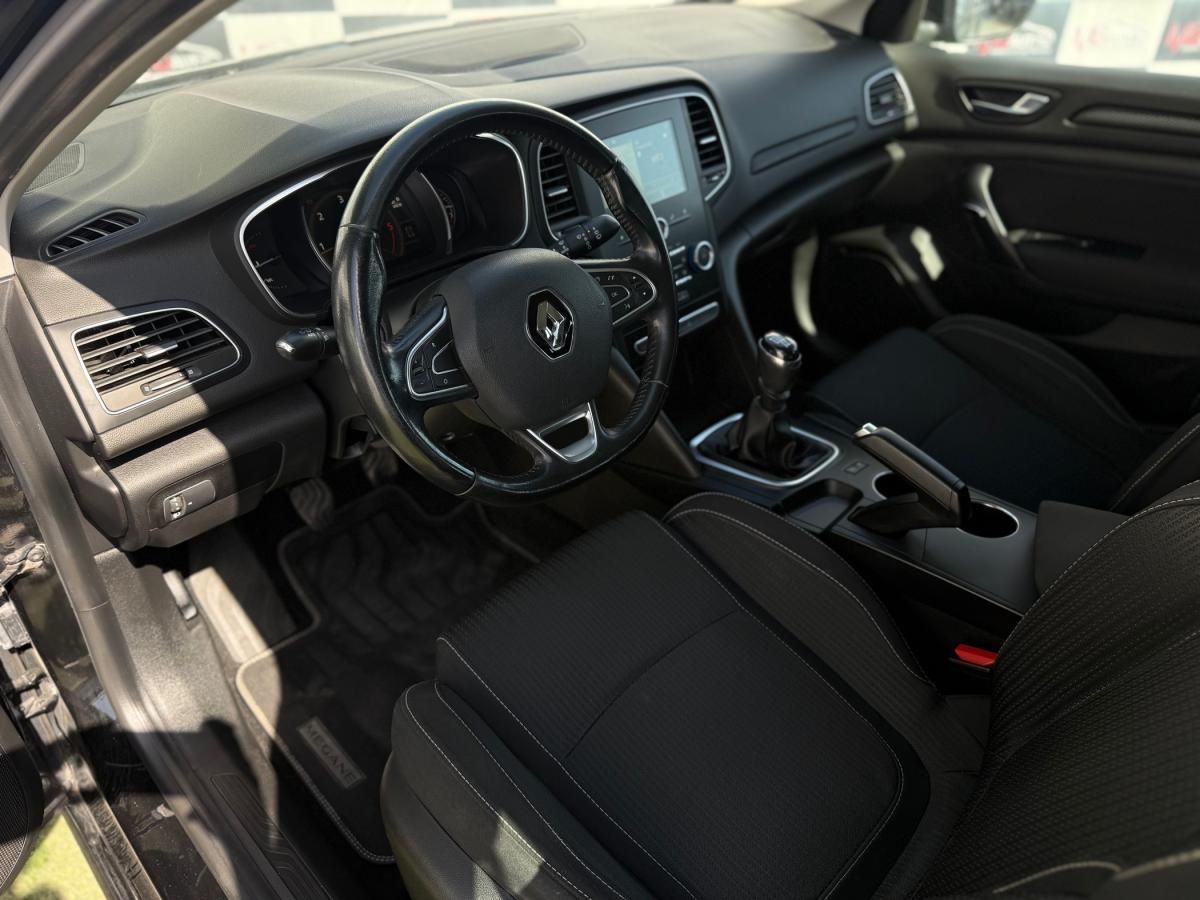 renault-megane-sport-tourer-2017-diesel-1461cc