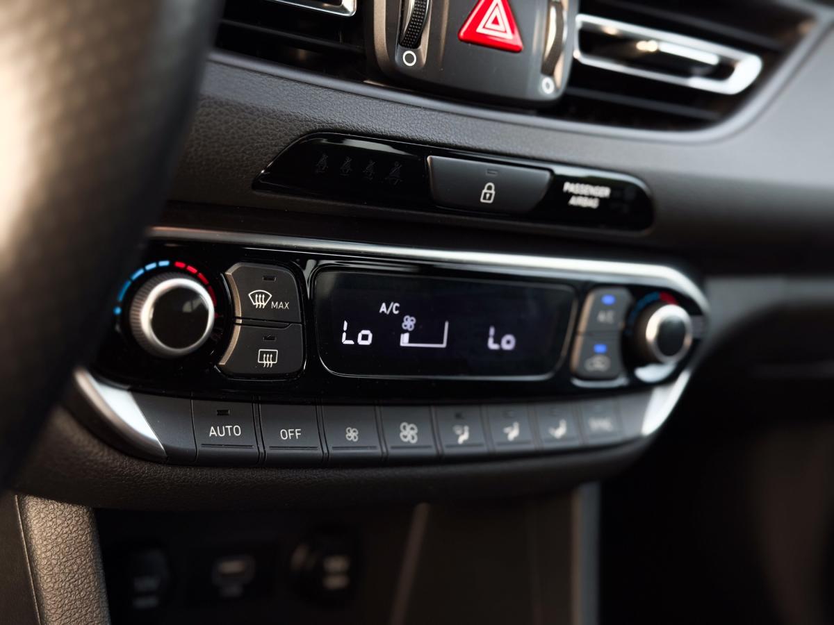 hyundai-i30-2022-diesel-1598cc