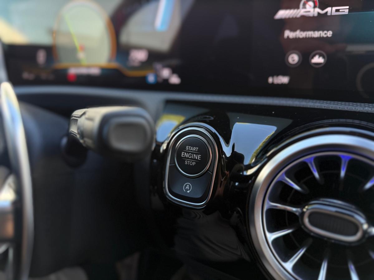 mercedes-benz-cla-2023-gasolina-1991cc