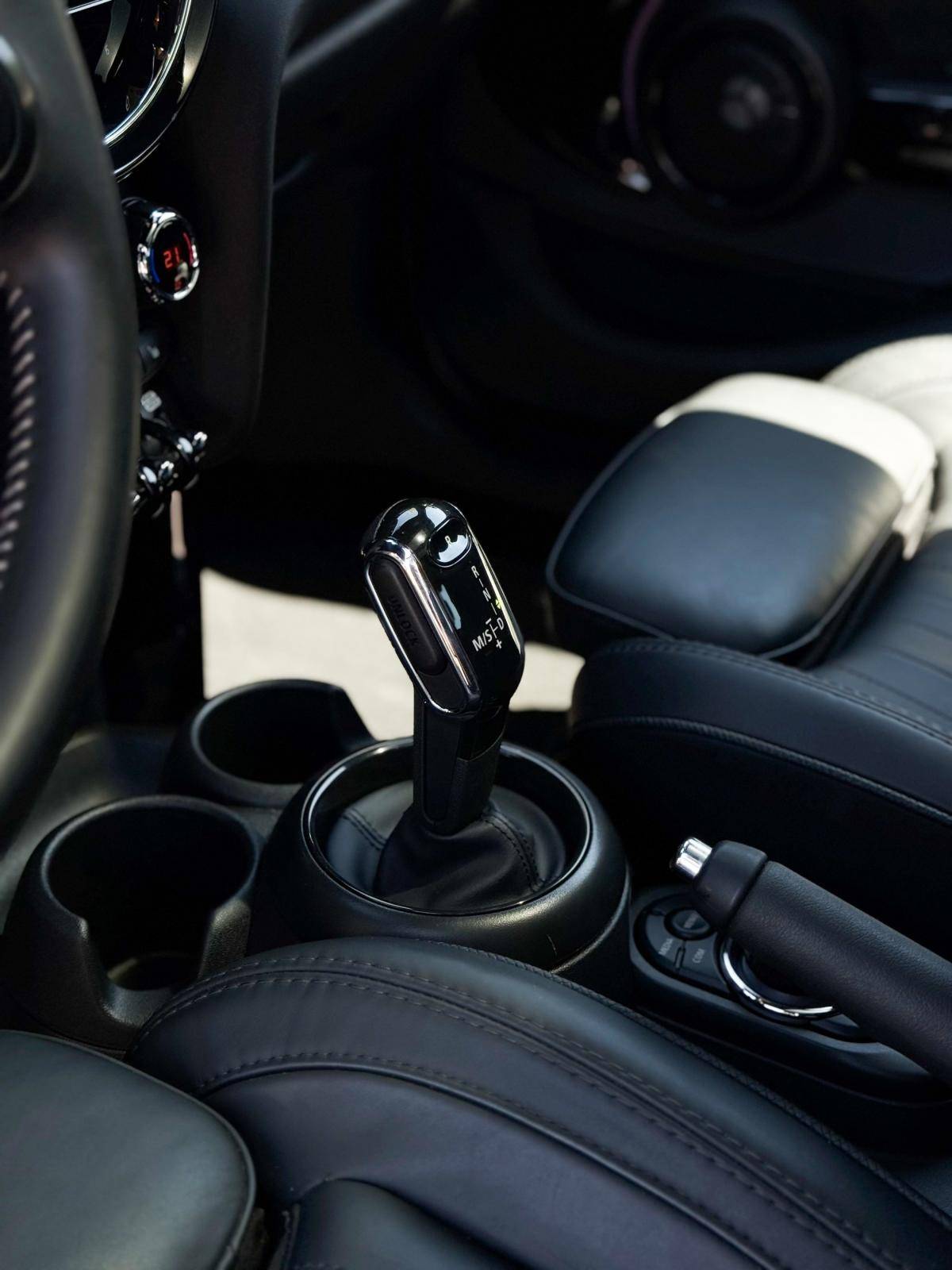 mini-cooper-2023-gasolina-1998cc