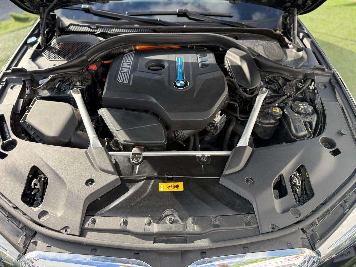 bmw-serie-5-2020-hibrido-a-gasolina-1998cc