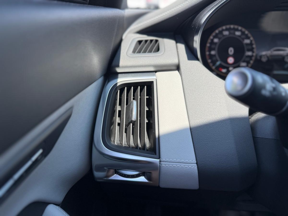jaguar-e-pace-2024-hibrido-a-gasolina-1498cc