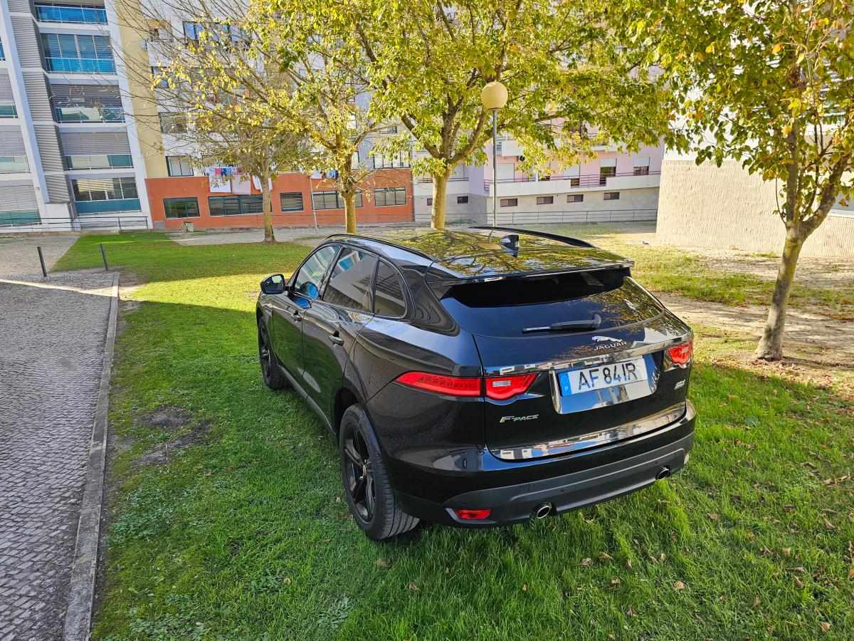 jaguar-f-pace-25d-awd-2018-diesel-1999cc