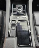 jaguar-f-pace-25d-awd-2018-diesel-1999cc