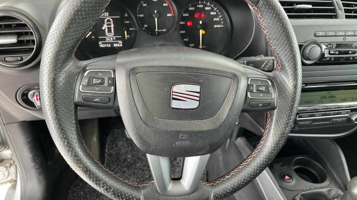 seat-leon-1-6-tdi-2011-diesel-1598cc