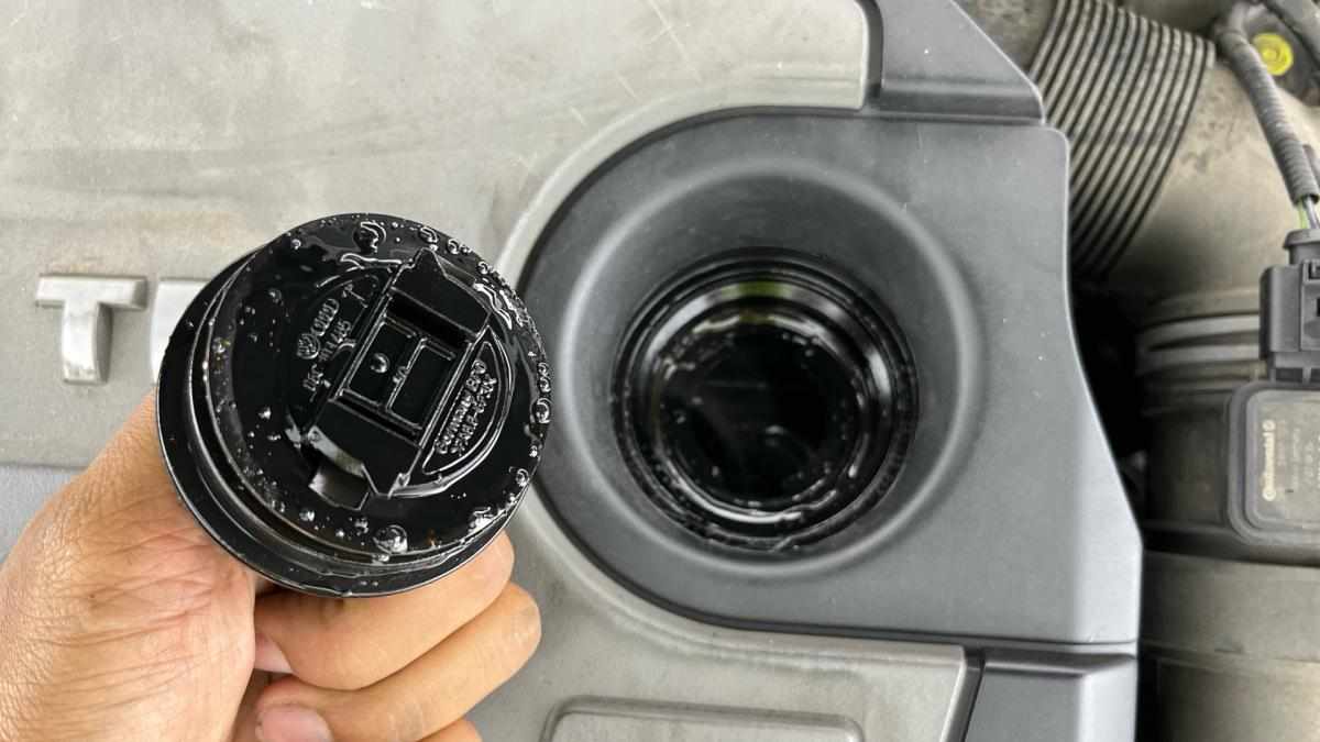 seat-leon-1-6-tdi-2011-diesel-1598cc