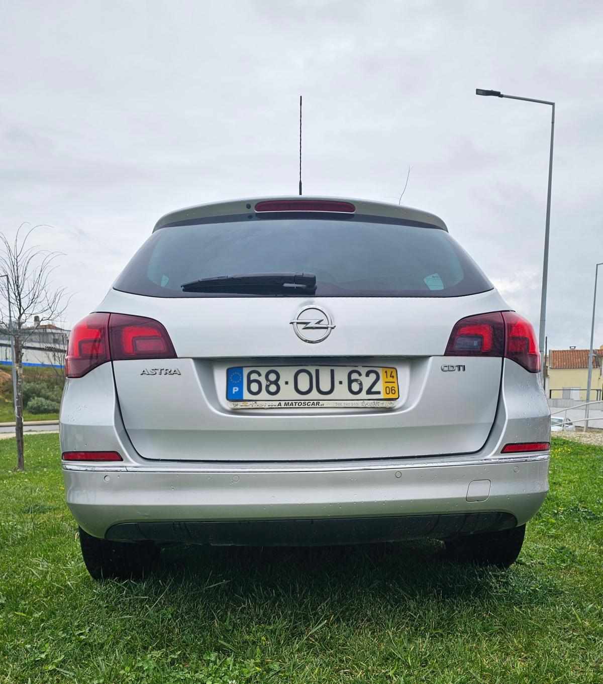 opel-astra-1-6-cdti-2014-diesel-1598cc