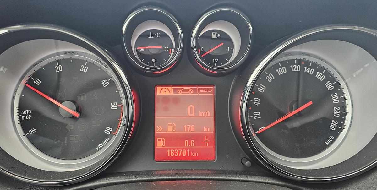 opel-astra-1-6-cdti-2014-diesel-1598cc