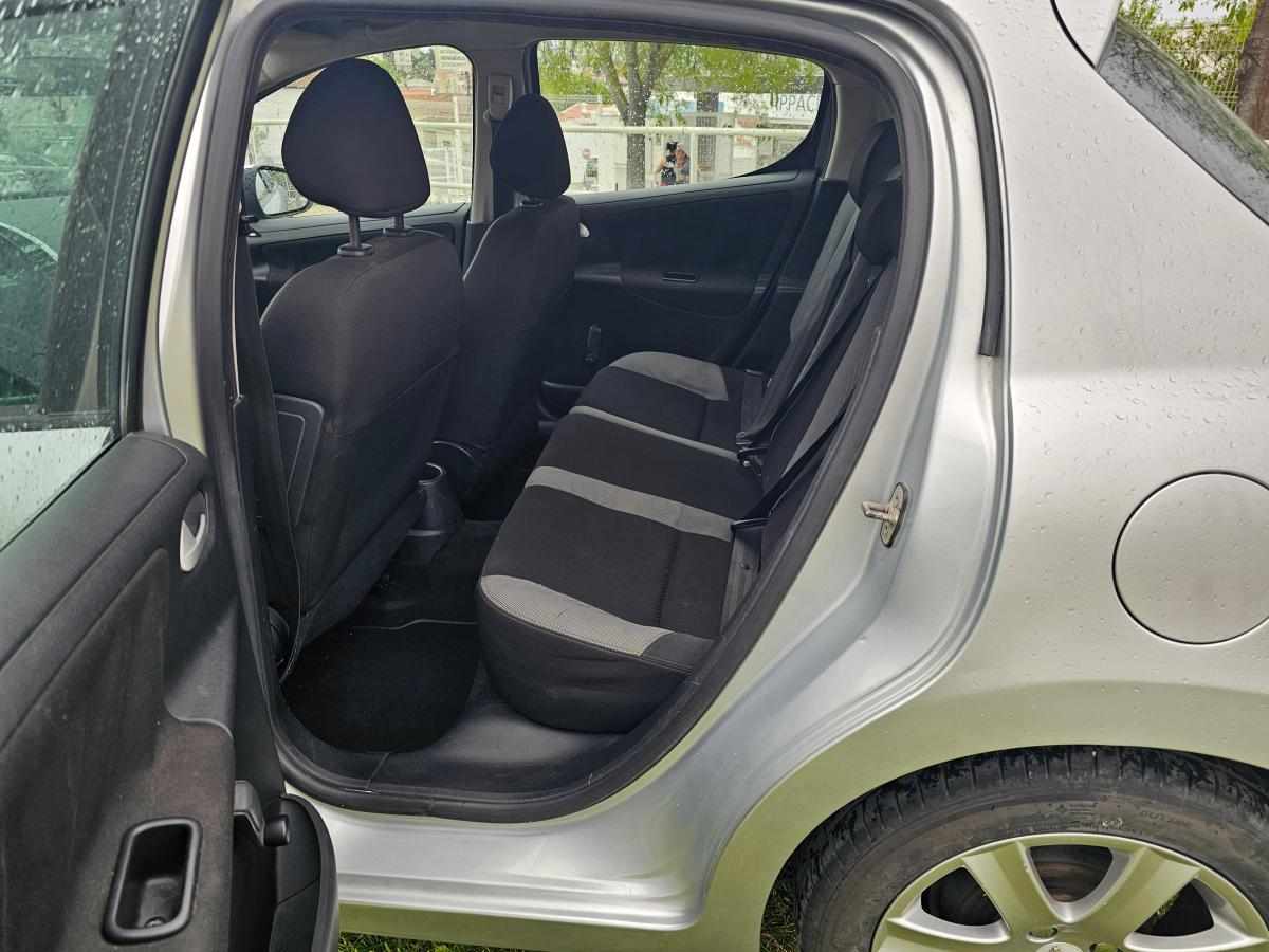 peugeot-207-1-4-hdi-2008-diesel-1398cc