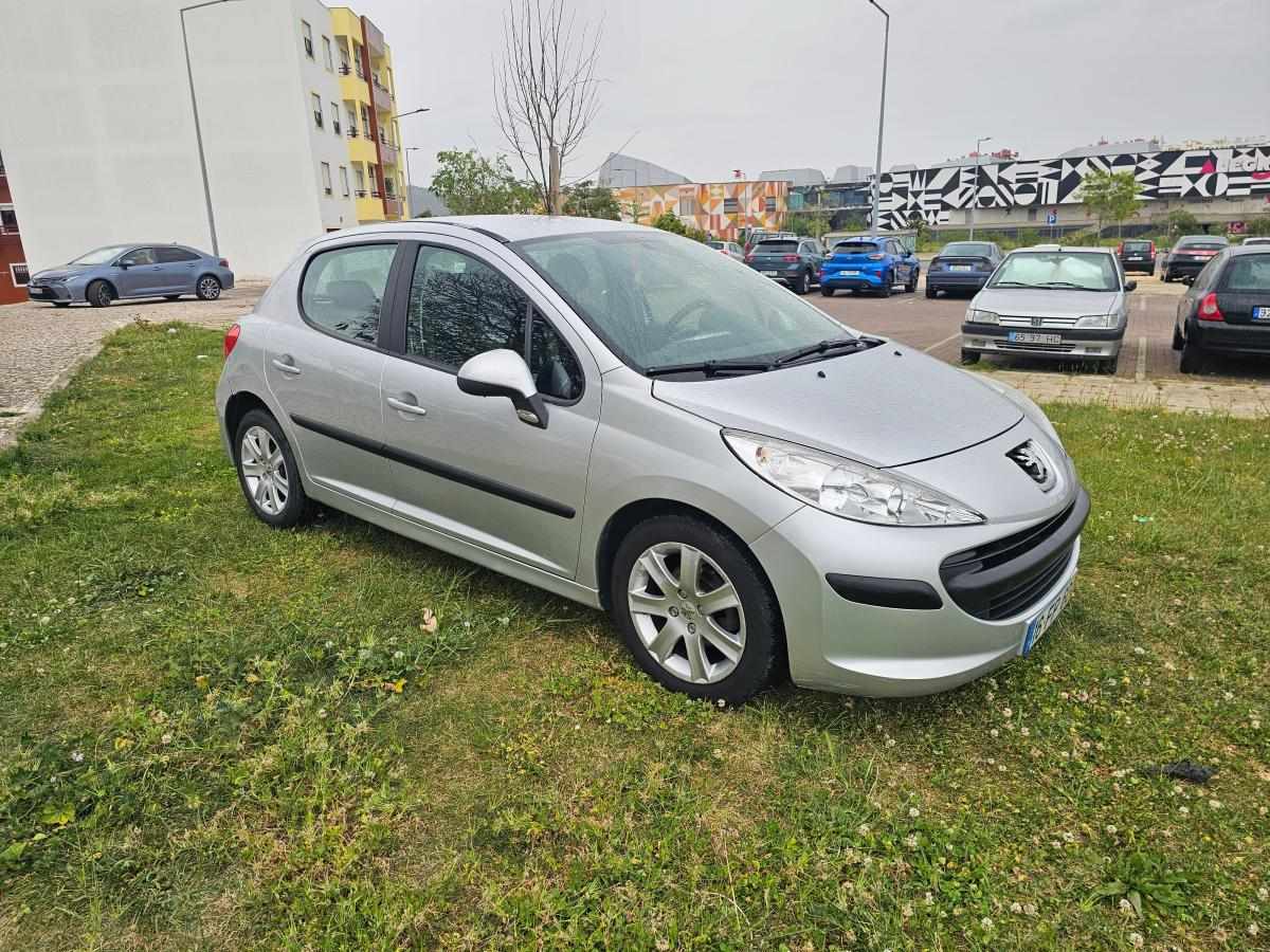 peugeot-207-1-4-hdi-2008-diesel-1398cc