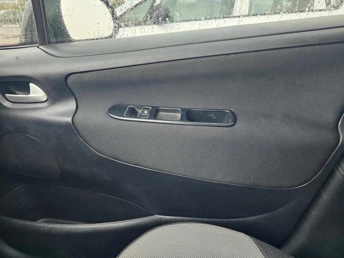 peugeot-207-1-4-vti-2009-gasolina-1397cc