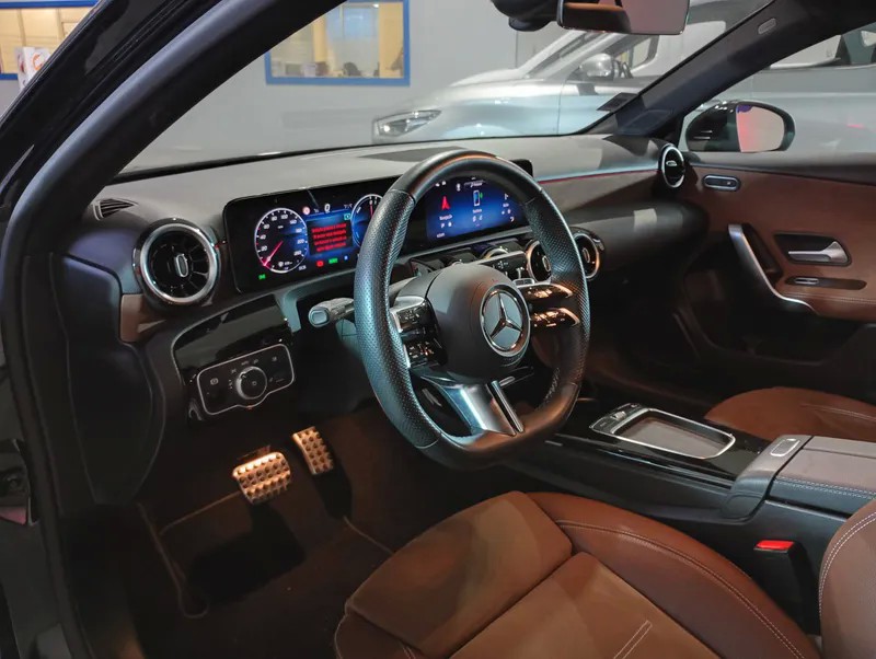 mercedes-benz-classe-a-2025-hibrido-a-gasolina-1332cc