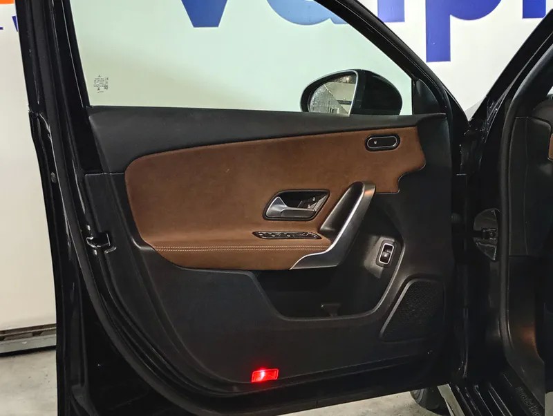 mercedes-benz-classe-a-2025-hibrido-a-gasolina-1332cc