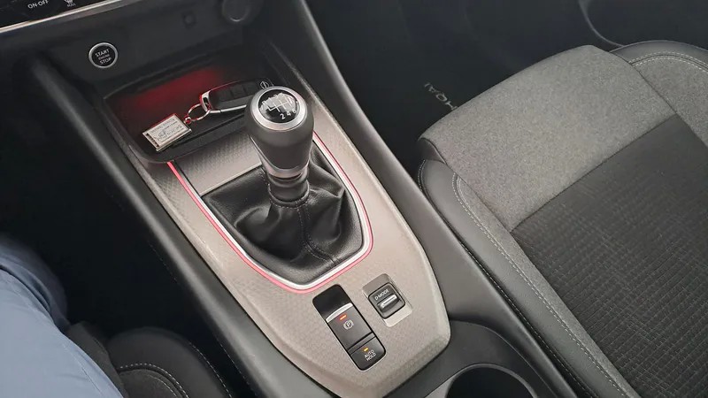 nissan-qashqai-2025-gasolina-1332cc