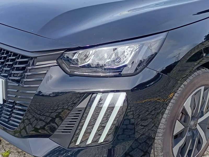 peugeot-208-2025-gasolina-1199cc