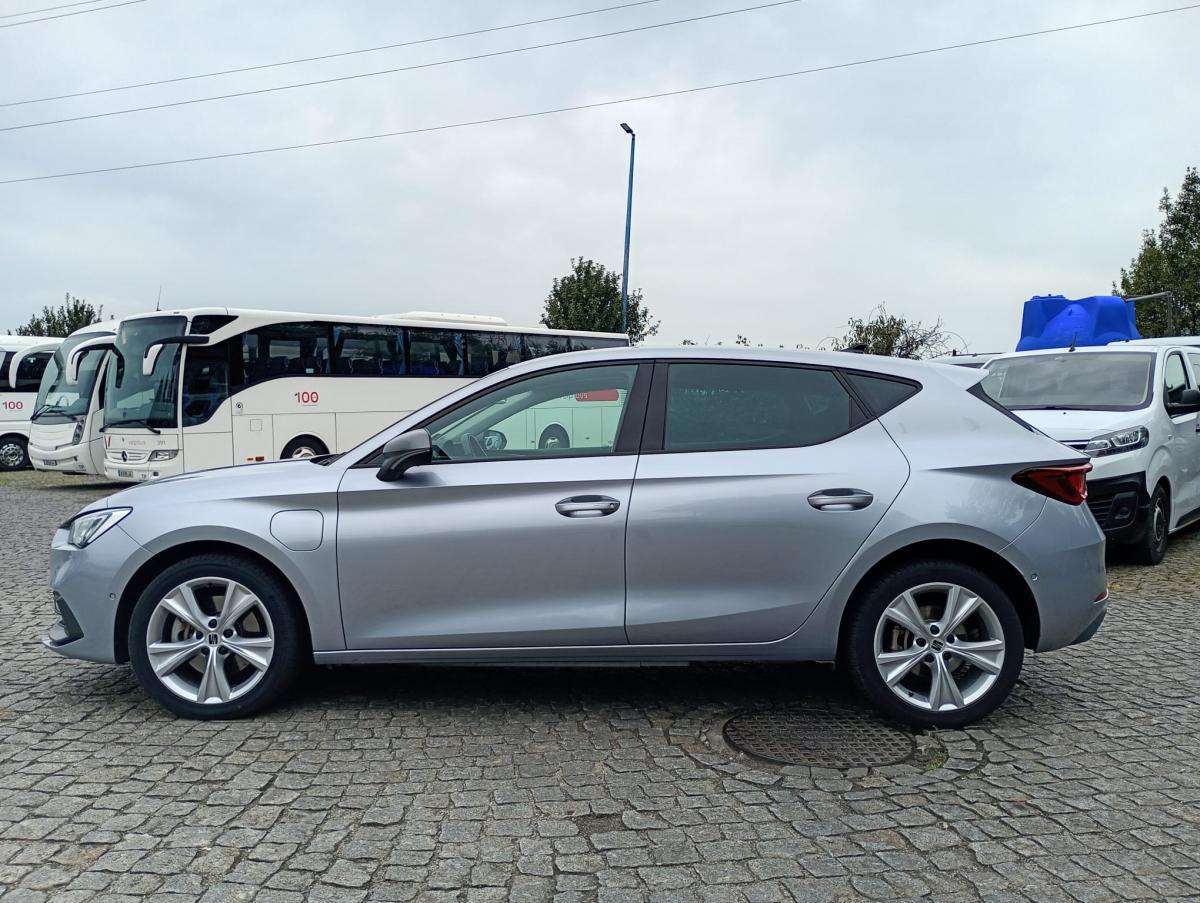 seat-leon-2024-hibrido-a-gasolina-1395cc