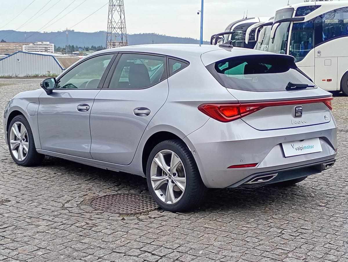 seat-leon-2024-hibrido-a-gasolina-1395cc