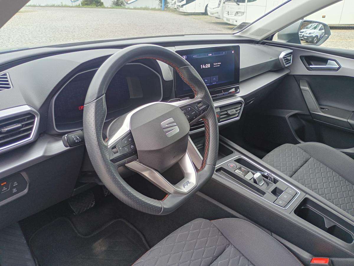 seat-leon-2024-hibrido-a-gasolina-1395cc