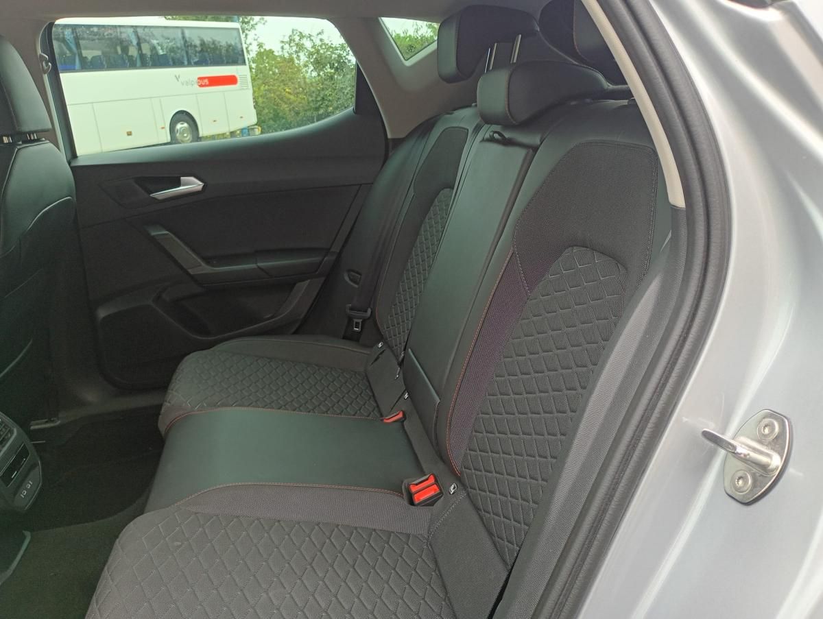 seat-leon-2024-hibrido-a-gasolina-1395cc