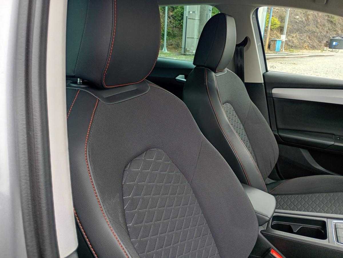 seat-leon-2024-hibrido-a-gasolina-1395cc