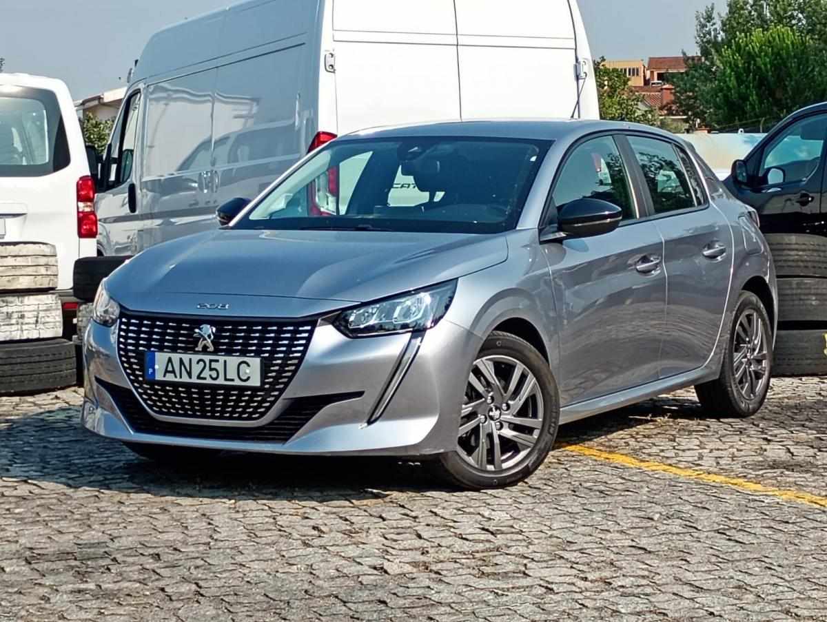 peugeot-208-2022-diesel-1499cc