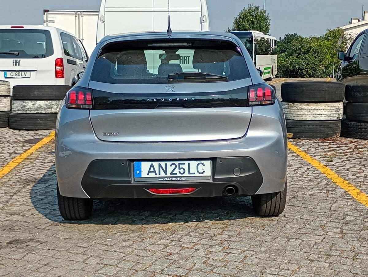 peugeot-208-2022-diesel-1499cc