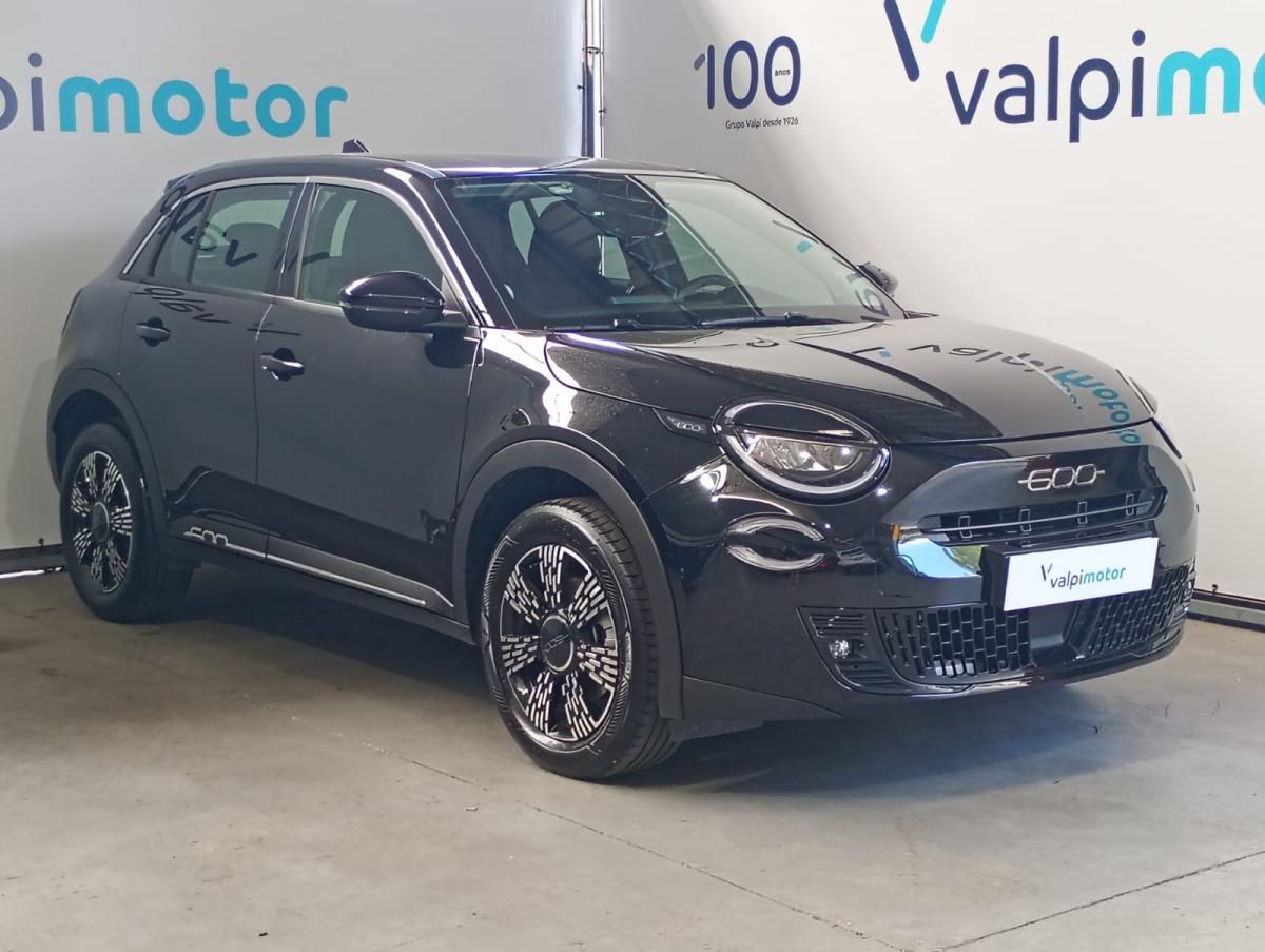 fiat-600-2025-gasolina-1199cc