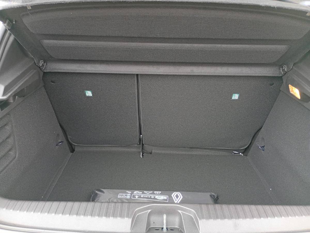 renault-clio-2025-diesel-1461cc