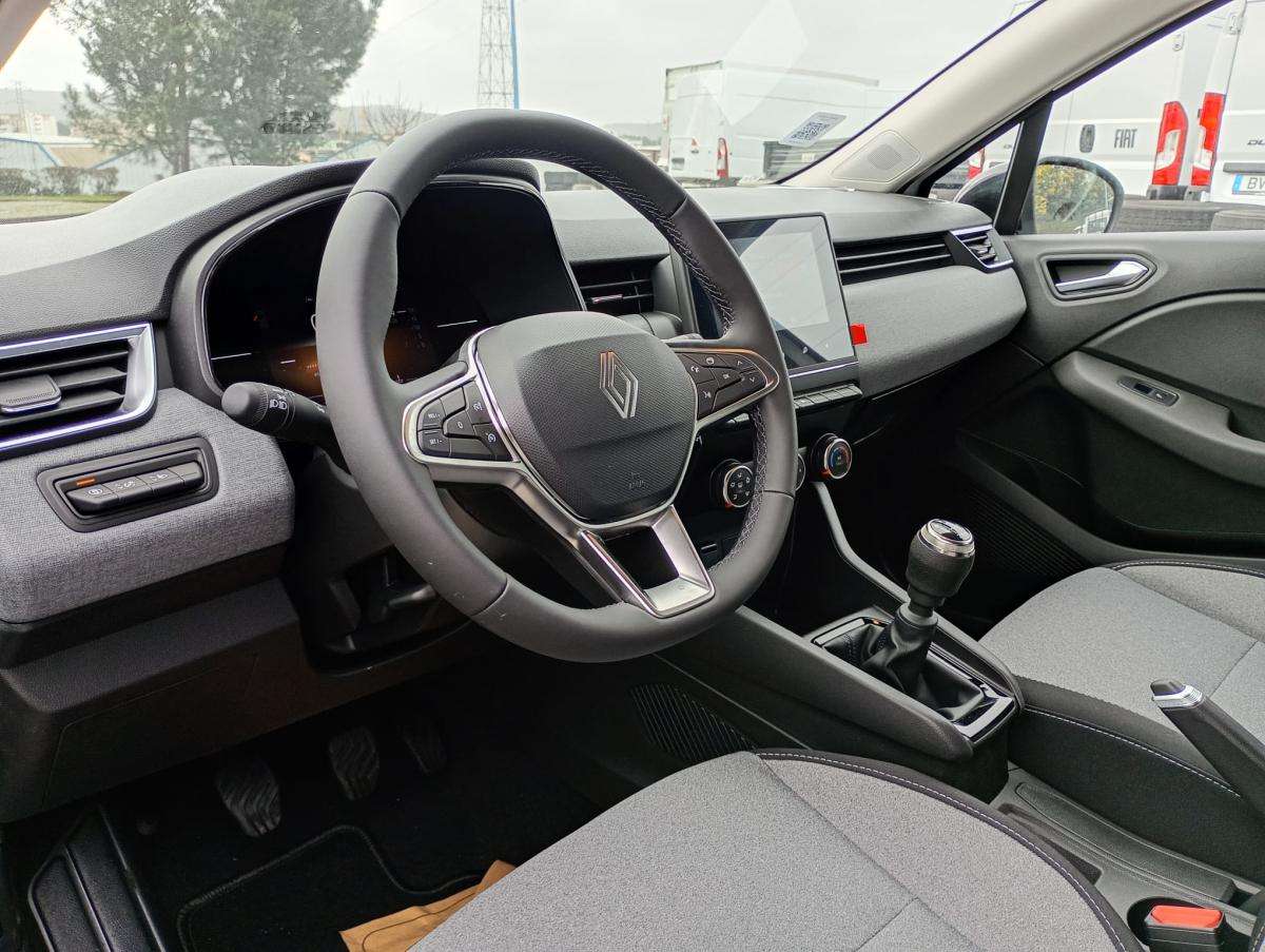 renault-clio-2025-diesel-1461cc