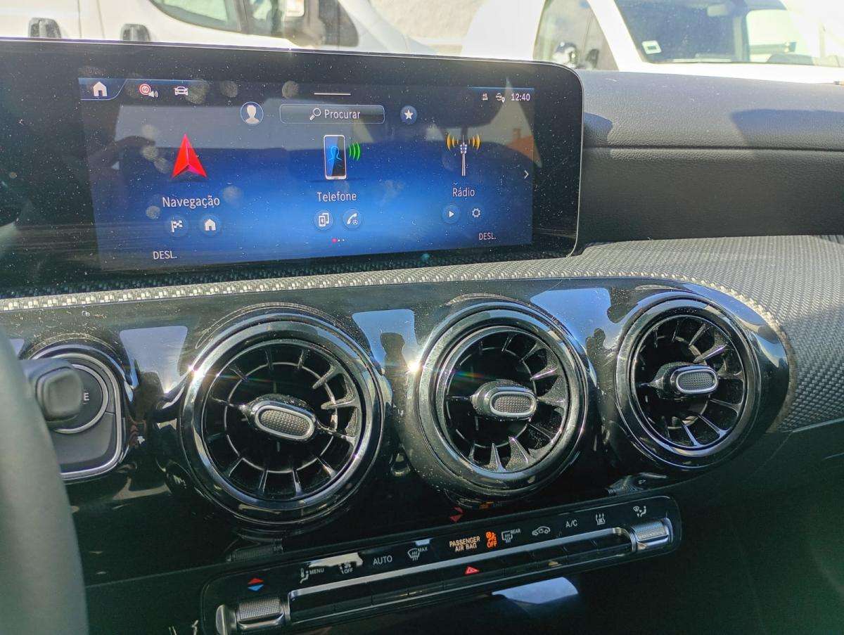 mercedes-benz-classe-a-2025-hibrido-a-gasolina-1332cc